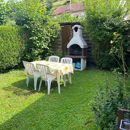 Gite Du Moulin Montgesoye Exteriör bild